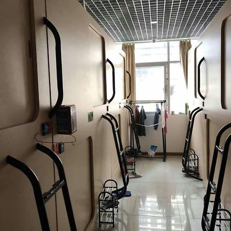 The Olive Tree Capsule Hostel Shenzhen Extérieur photo