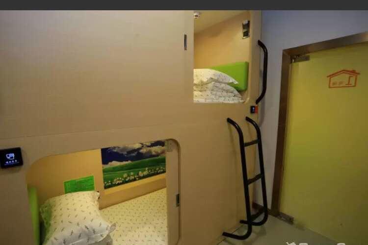 The Olive Tree Capsule Hostel Shenzhen Extérieur photo