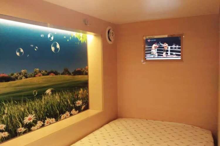 The Olive Tree Capsule Hostel Shenzhen Extérieur photo