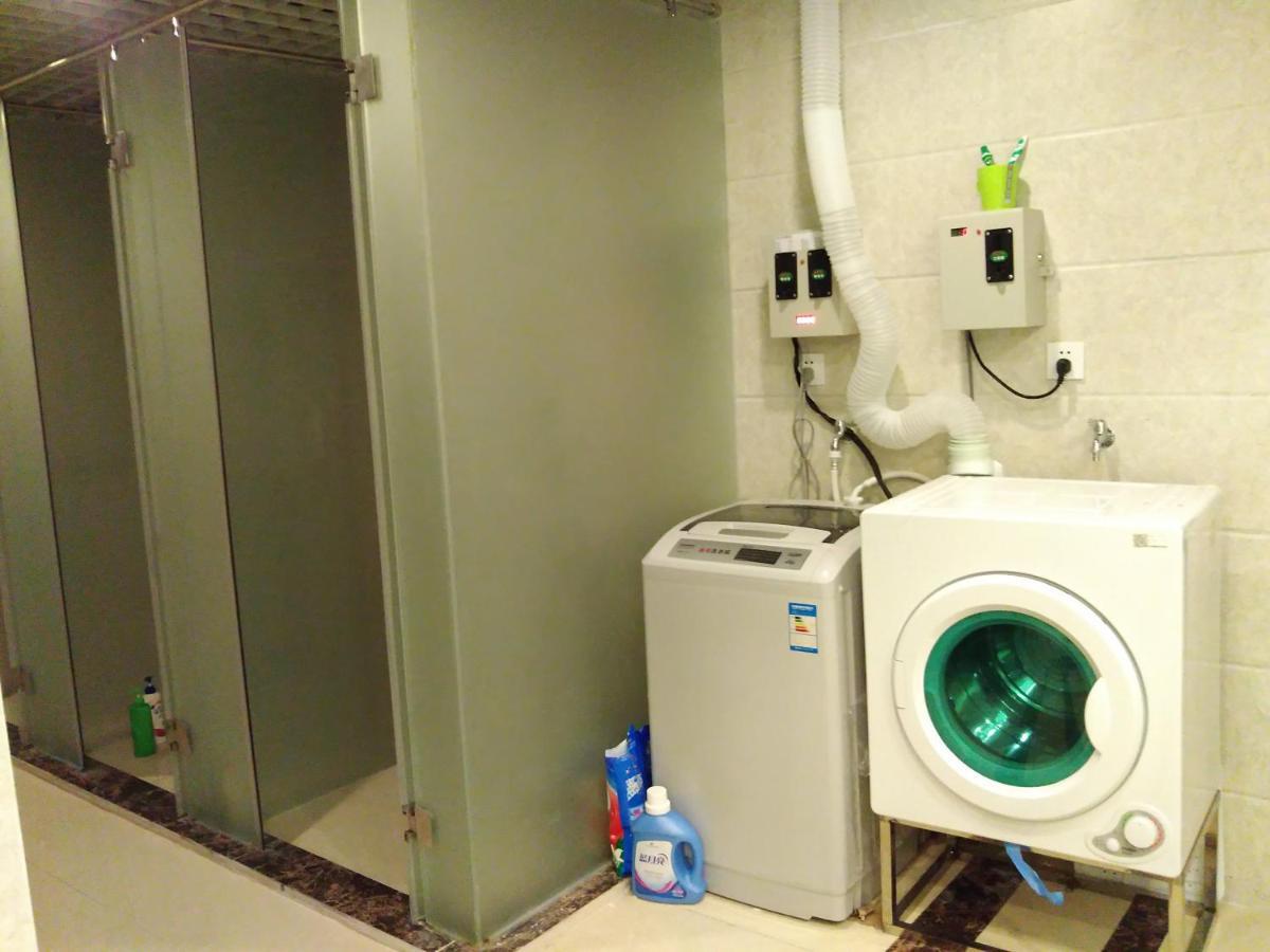 The Olive Tree Capsule Hostel Shenzhen Extérieur photo