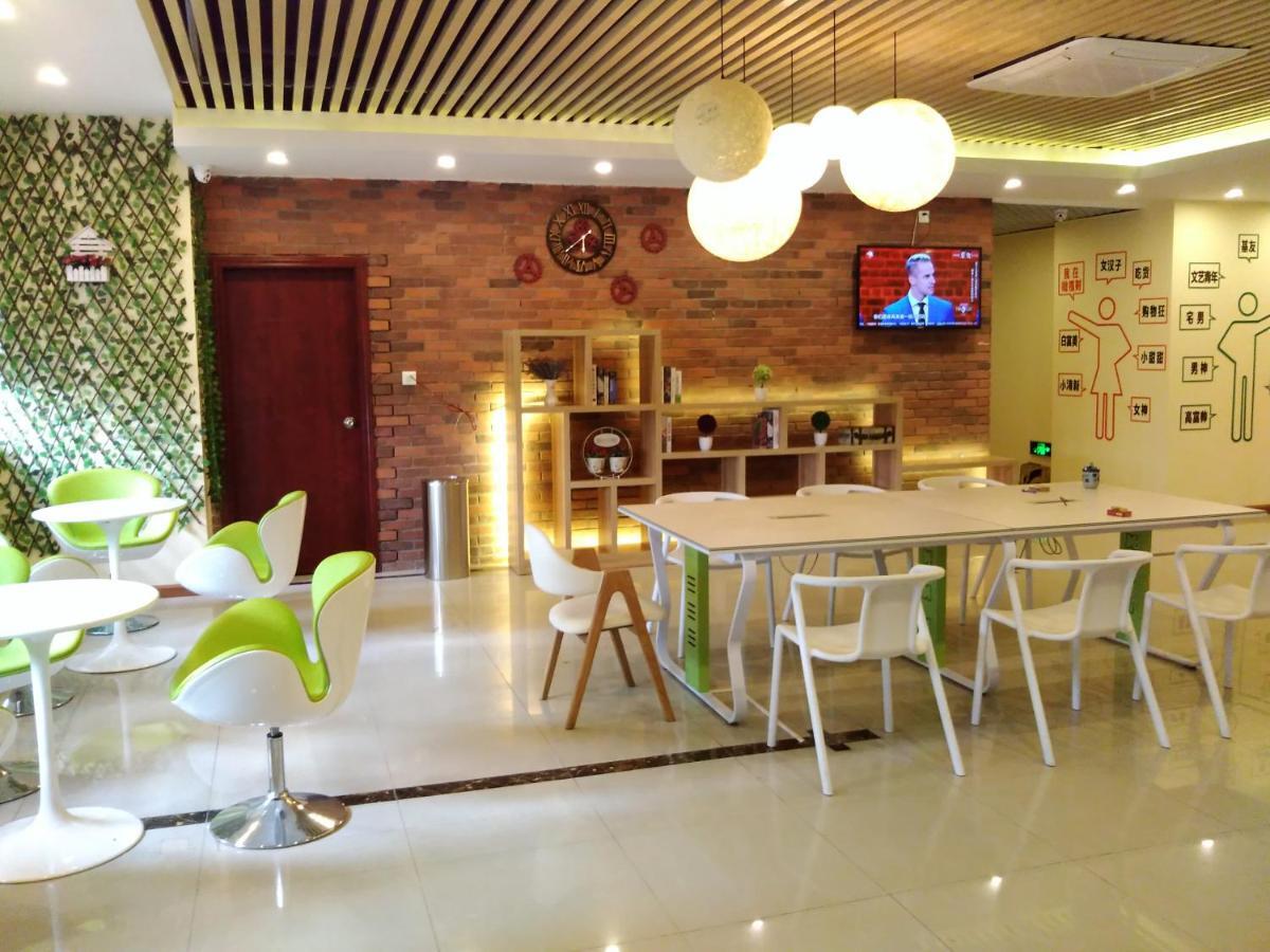 The Olive Tree Capsule Hostel Shenzhen Extérieur photo